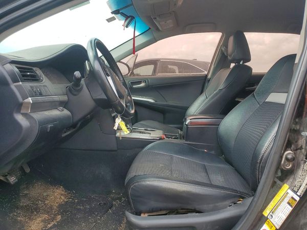 2014 TOYOTA CAMRY — DENT