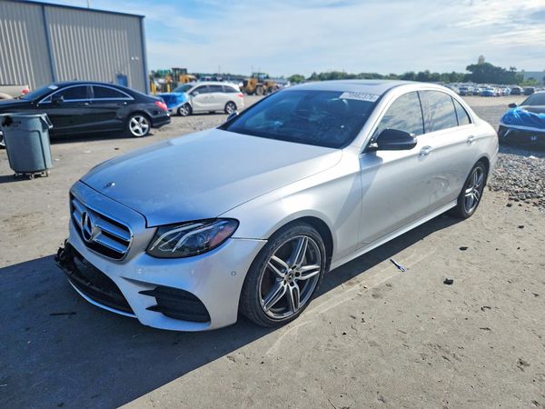 2018 MERCEDES-BENZ E-CLASS E300 — Front 3/4