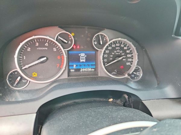 2014 TOYOTA TUNDRA SR5 — ODOM
