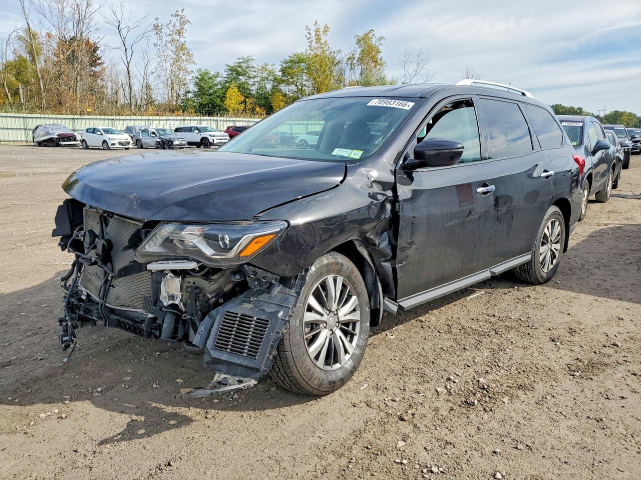 2020 NISSAN PATHFINDER S — Front 3/4