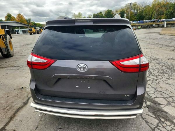 2017 TOYOTA SIENNA LE Mobility/LE — DIRR