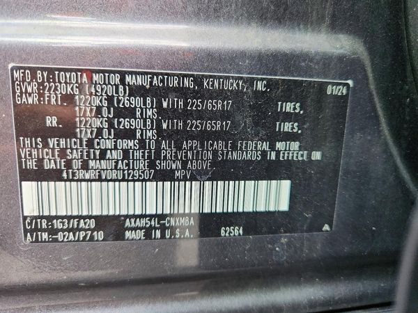 2024 TOYOTA RAV4 XLE — VINS