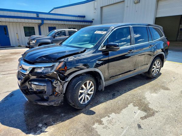 2019 HONDA PILOT EX — Front 3/4