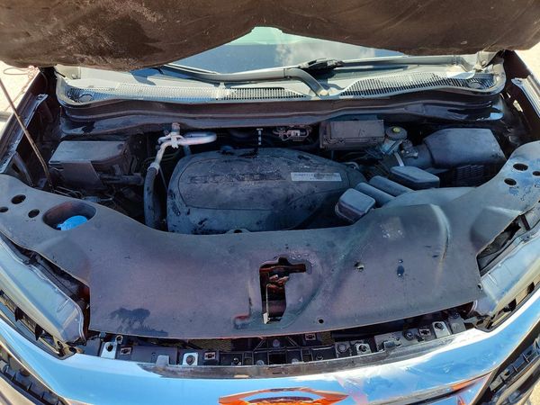 2019 HONDA PILOT EX — Engine bay