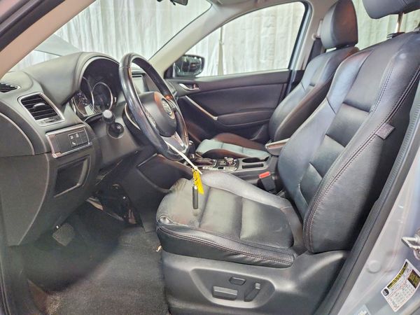2016 MAZDA CX-5 Grand Touring/GT — DENT
