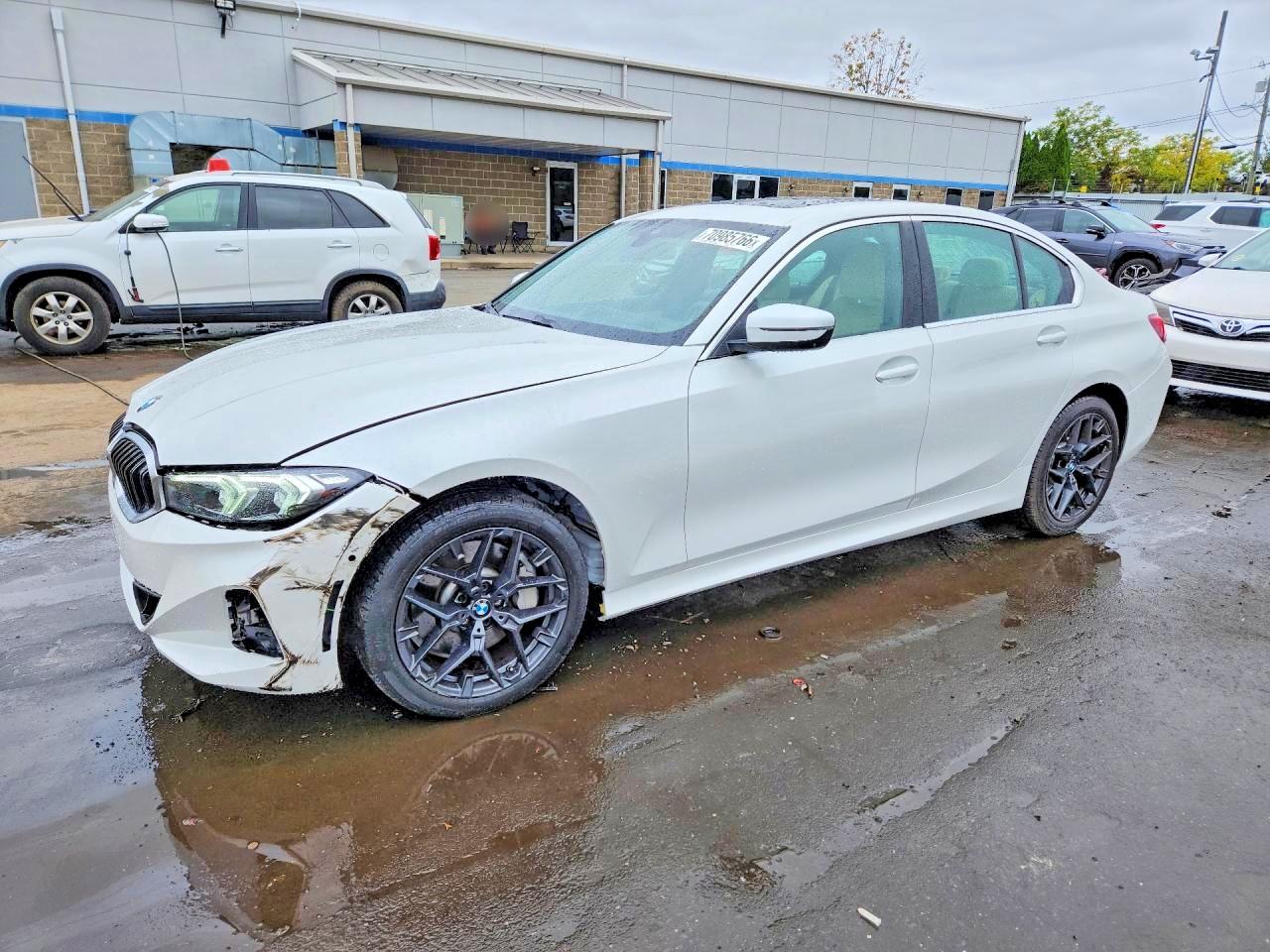 2025 BMW 330XI xDrive — Front 3/4