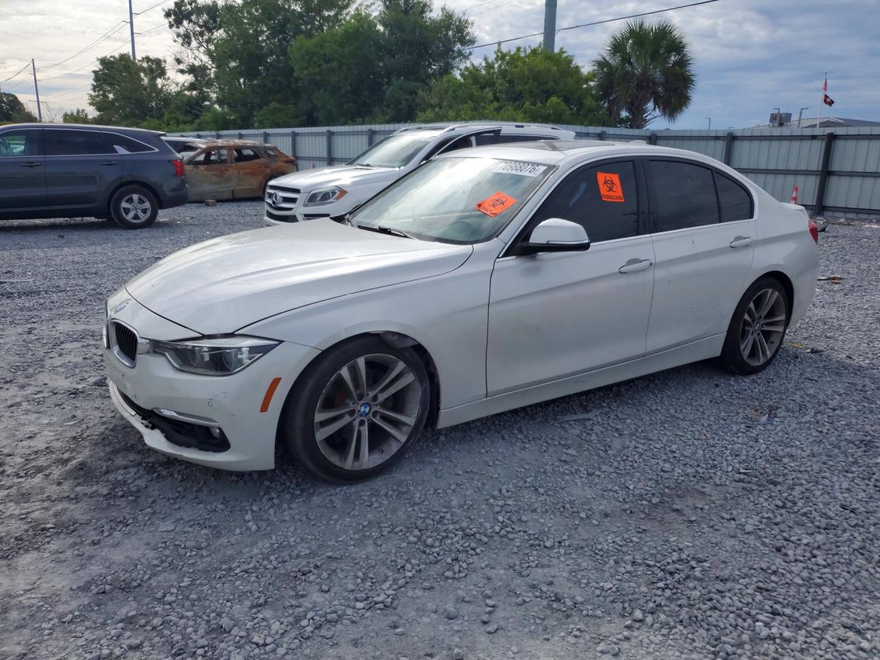 2016 BMW 328 xDrive SA — Front 3/4