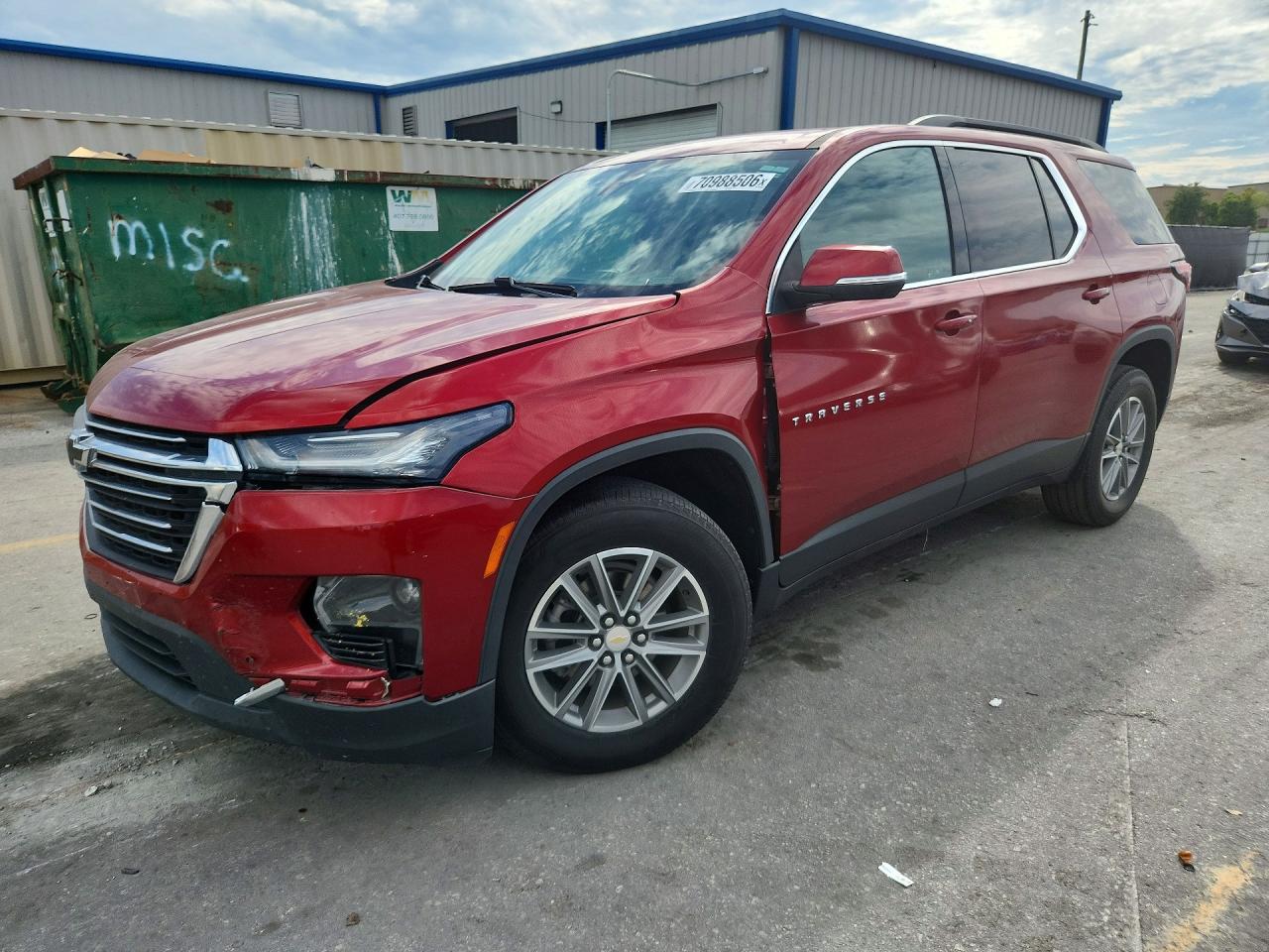 2022 CHEVROLET TRAVERSE LT — Front 3/4