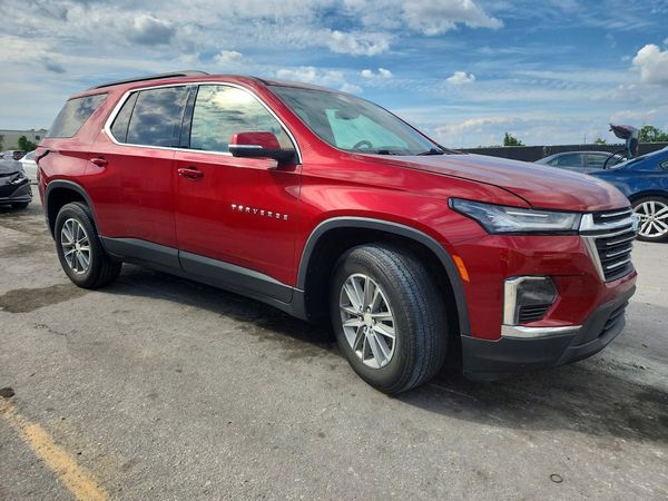 2022 CHEVROLET TRAVERSE LT — Passenger 3/4