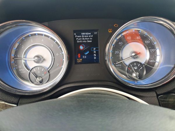 2012 CHRYSLER 300 Limited — ODOM
