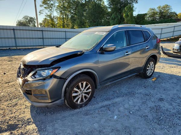 2018 NISSAN ROGUE — Front 3/4