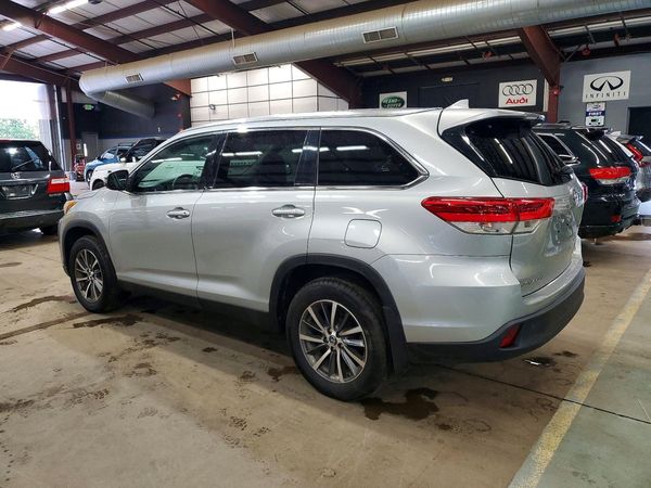 2019 TOYOTA HIGHLANDER SE/XLE — DSRA