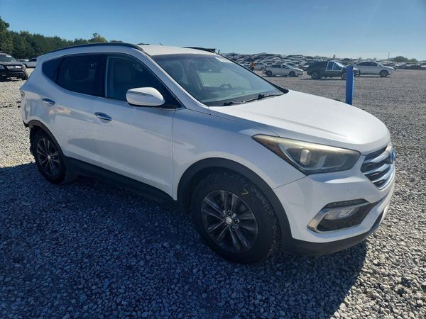 2017 HYUNDAI SANTA FE — Passenger 3/4
