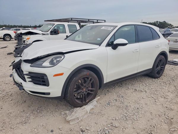 2021 PORSCHE CAYENNE — DSFA — Front 3/4