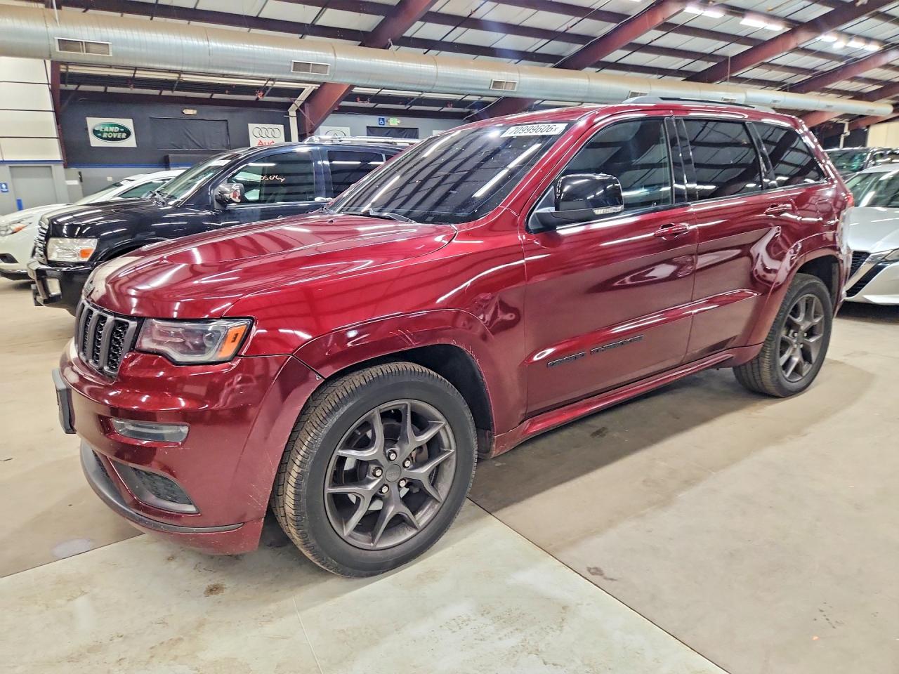 2020 JEEP GRAND CHEROKEE Limited — Front 3/4