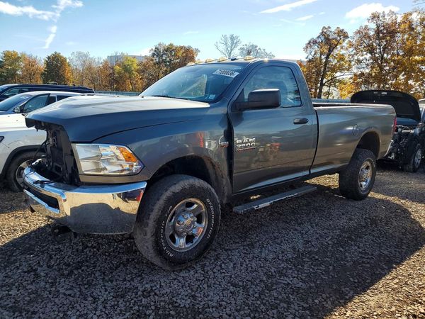 2013 RAM 2500 ST — Front 3/4