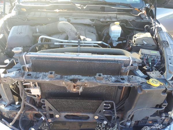 2013 RAM 2500 ST — Engine bay
