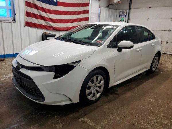 2026 TOYOTA COROLLA LE — Front 3/4