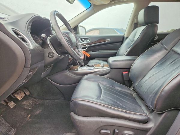 2014 INFINITI QX60 — DENT