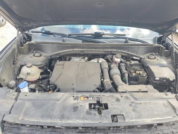 2024 HYUNDAI SANTA FE — Engine bay