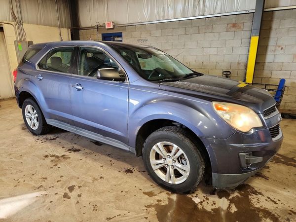 2014 CHEVROLET EQUINOX LS — Passenger 3/4