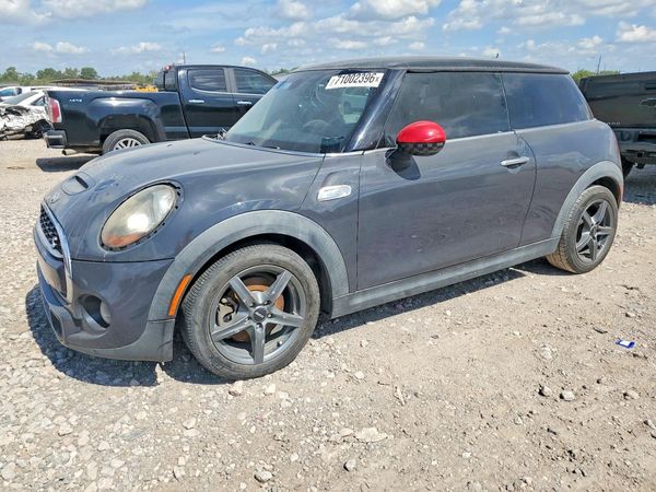 2015 MINI COOPER — Front 3/4