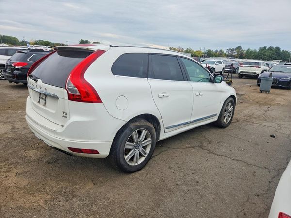 2016 VOLVO XC60 — PSRA