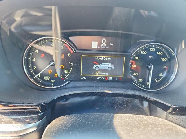 2023 CADILLAC XT5 Premium Luxury — ODOM
