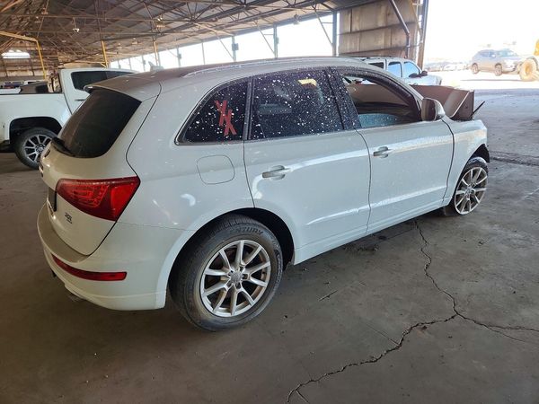 2012 AUDI Q5 Premium — PSRA