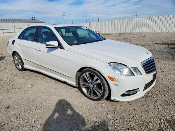 2013 MERCEDES-BENZ E-CLASS E350 — Passenger 3/4