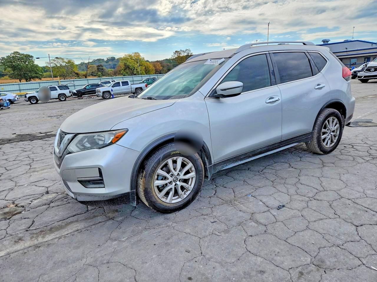 2019 NISSAN ROGUE — Front 3/4