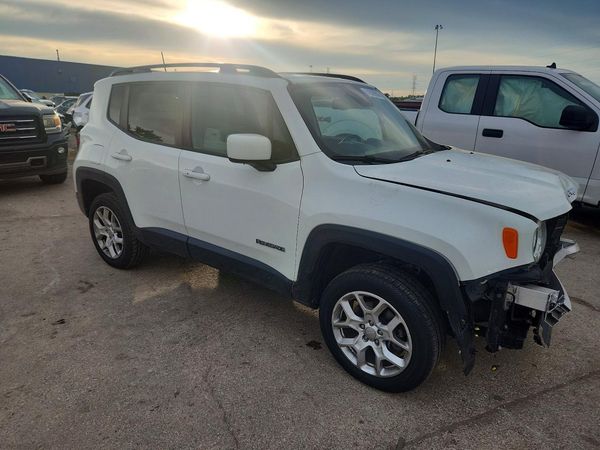 2018 JEEP RENEGADE — Passenger 3/4