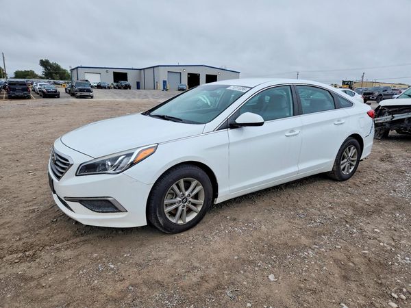 2017 HYUNDAI SONATA — DSFA — Front 3/4