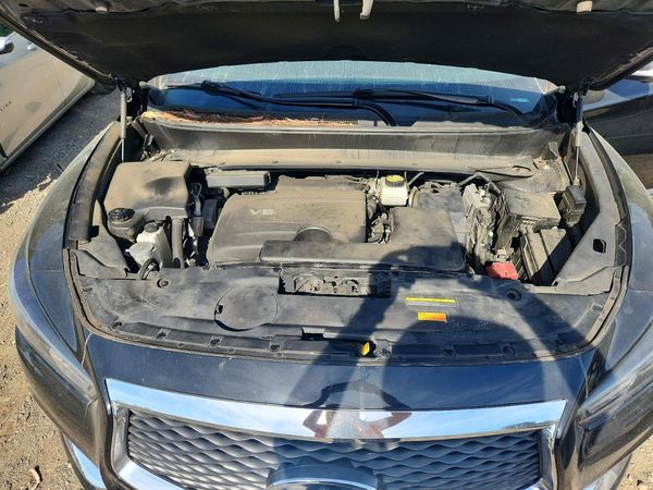2019 INFINITI QX60 — Engine bay