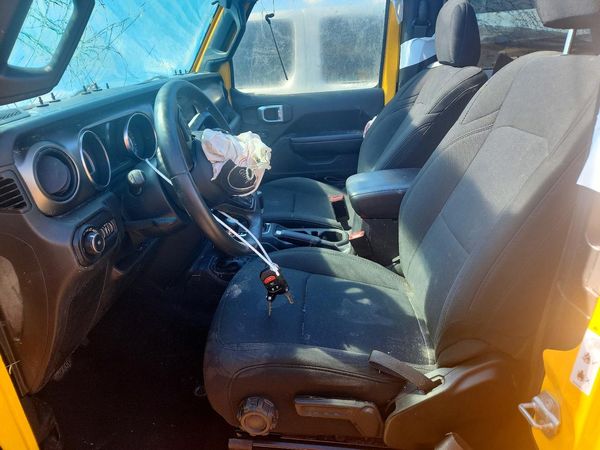 2019 JEEP WRANGLER Sport — DENT
