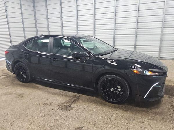 2026 TOYOTA CAMRY — Passenger 3/4