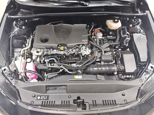 2026 TOYOTA CAMRY — Engine bay