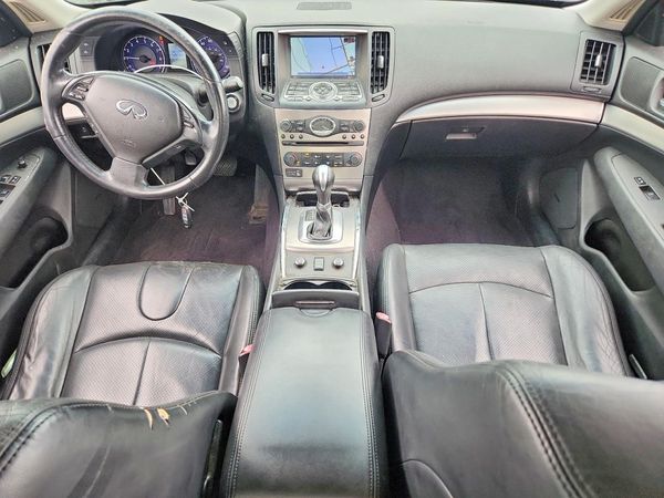 2015 INFINITI Q40 — CKPT