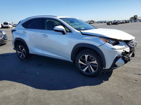 2021 LEXUS NX 300 300 Premium — Passenger 3/4