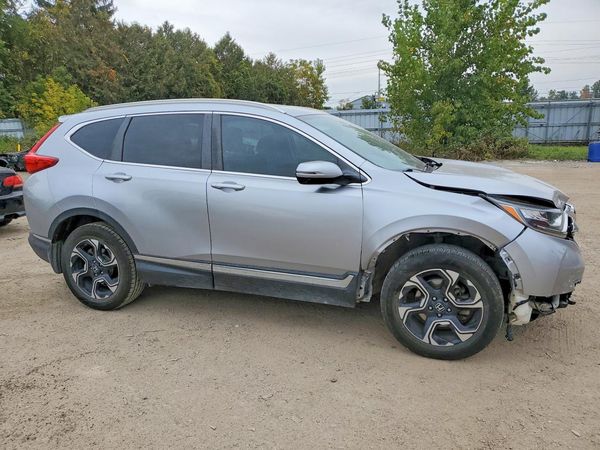 2018 HONDA CRV TOURING — Passenger 3/4