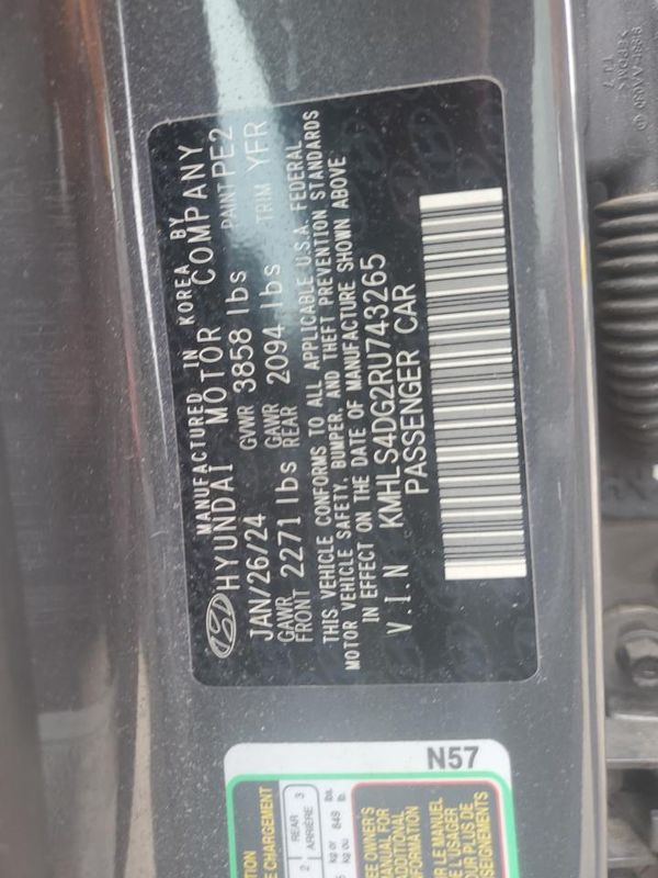 2024 HYUNDAI ELANTRA SEL w/ Convenience Pkg