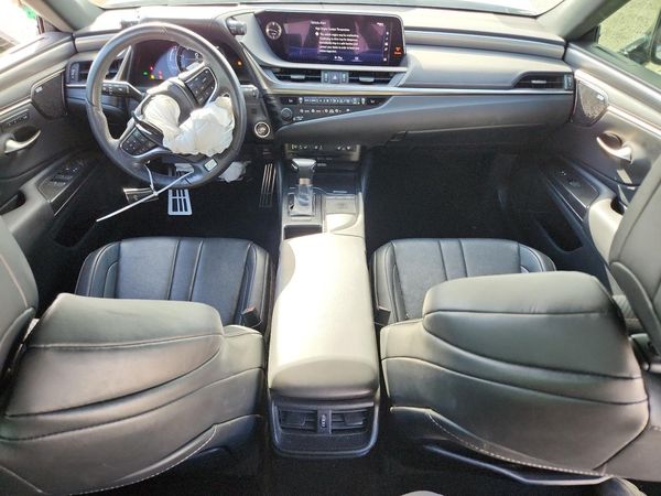 2019 LEXUS ES 350 — CKPT
