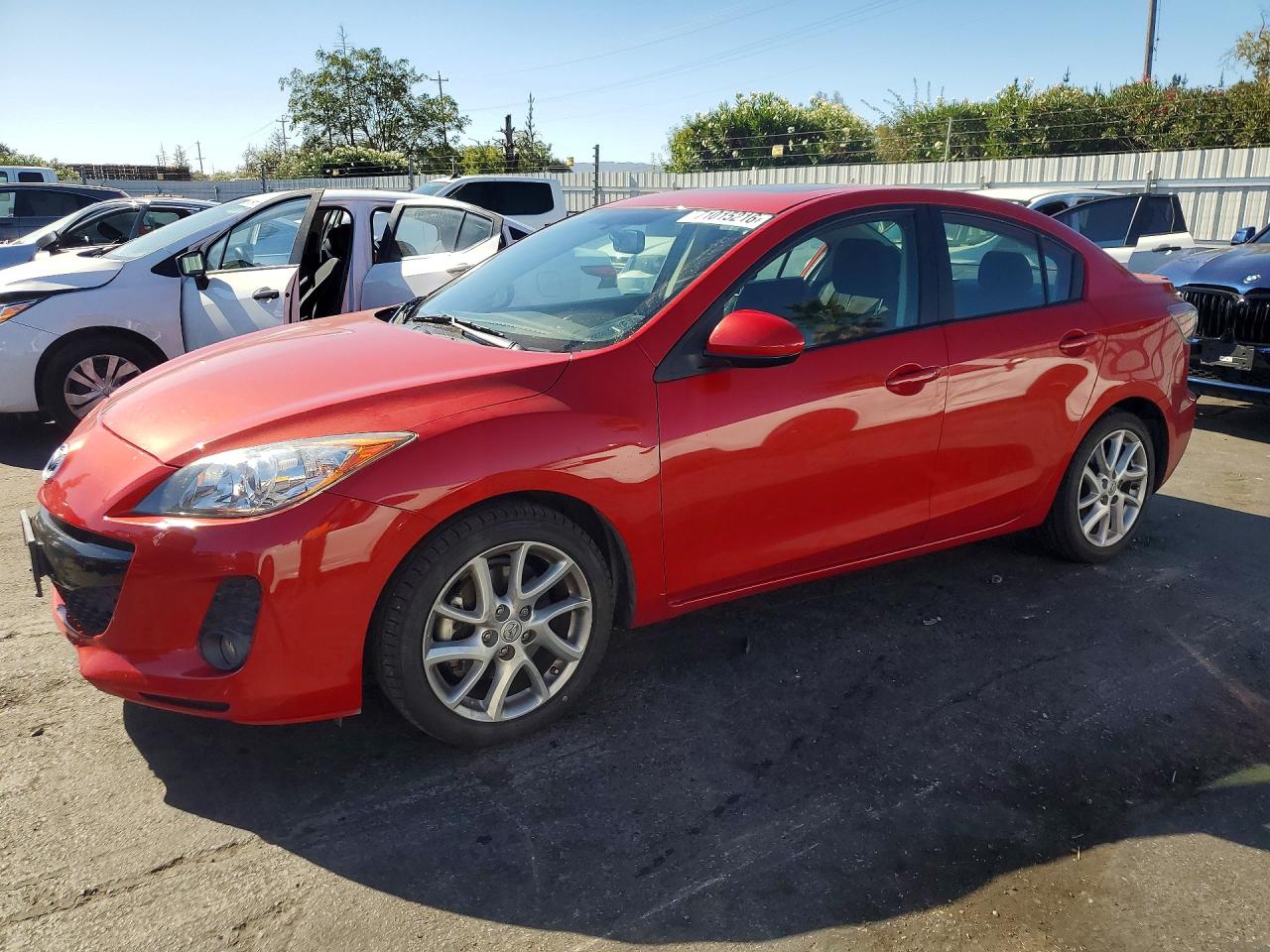 2012 MAZDA MAZDA3 Touring/GS — Front 3/4