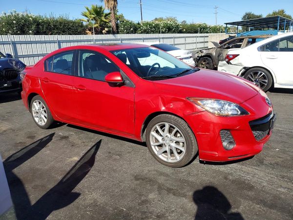 2012 MAZDA MAZDA3 Touring/GS — Passenger 3/4
