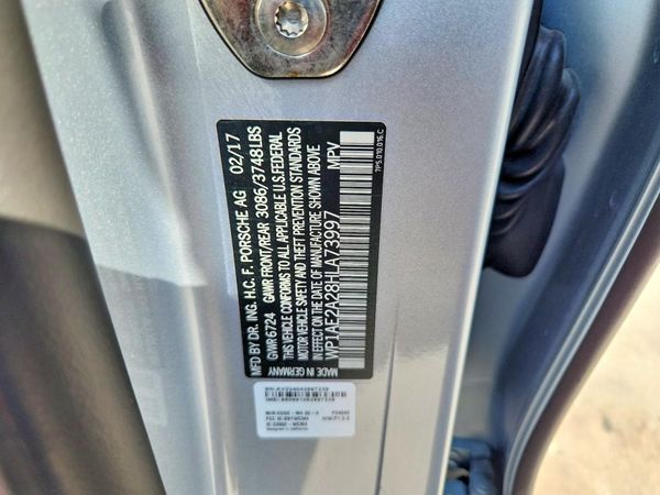 2017 PORSCHE CAYENNE E-Hybrid — VINS