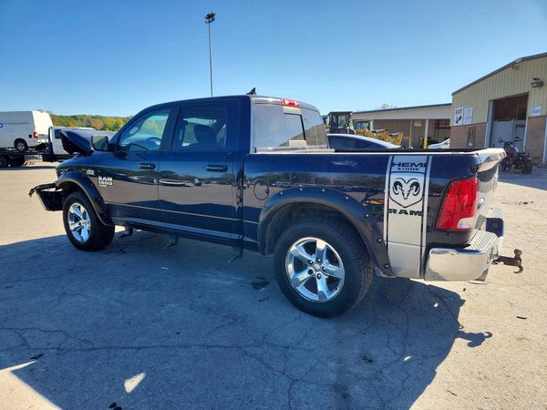 2019 RAM 1500 CLASSIC SLT — DSRA