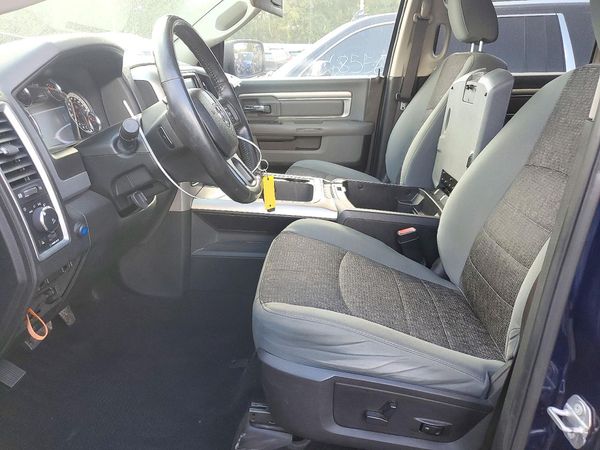 2019 RAM 1500 CLASSIC SLT — DENT