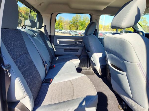 2019 RAM 1500 CLASSIC SLT — PSRS