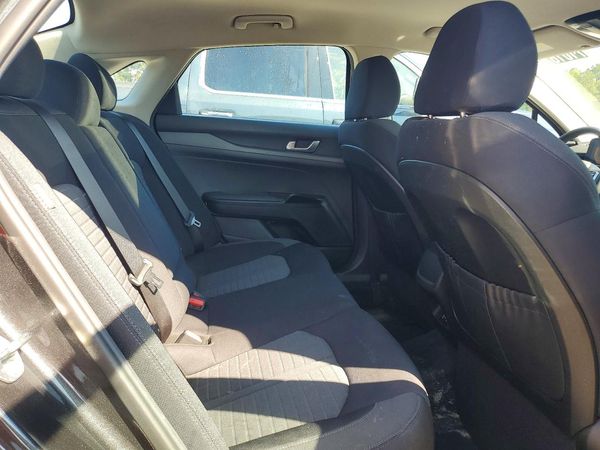 2026 KIA K5 LXS — PSRS