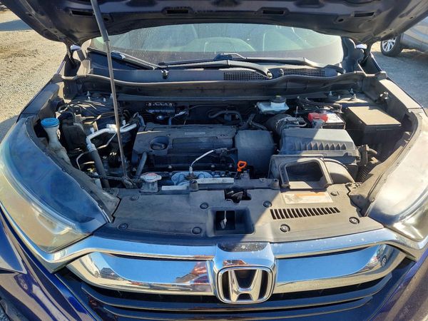 2019 HONDA CRV LX — Engine bay